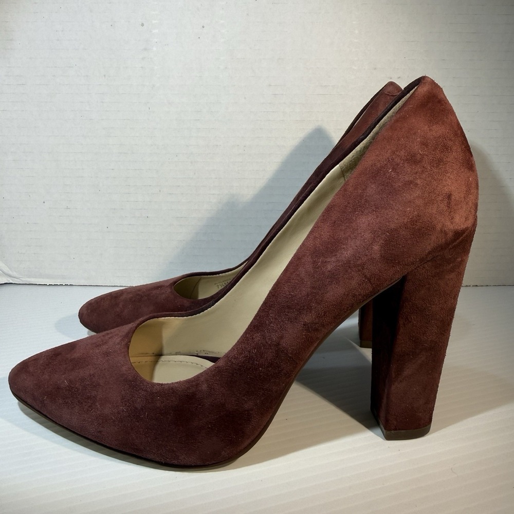BCBG Generation Clarice Suede Block Heels Pumps Burgundy Women's Size 7.5 M EUC